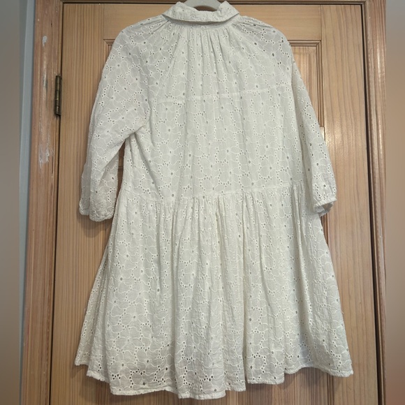 Eyelet Dress - Picture 4 of 4